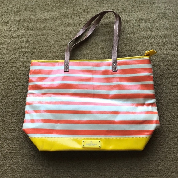 Nine West Summer Purse - Picture 1 of 7
